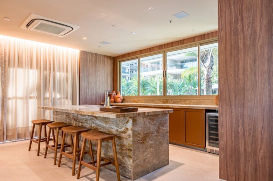 Beverage Bar do Oro Ilha Pura by Ornare, lounge para receber visitantes