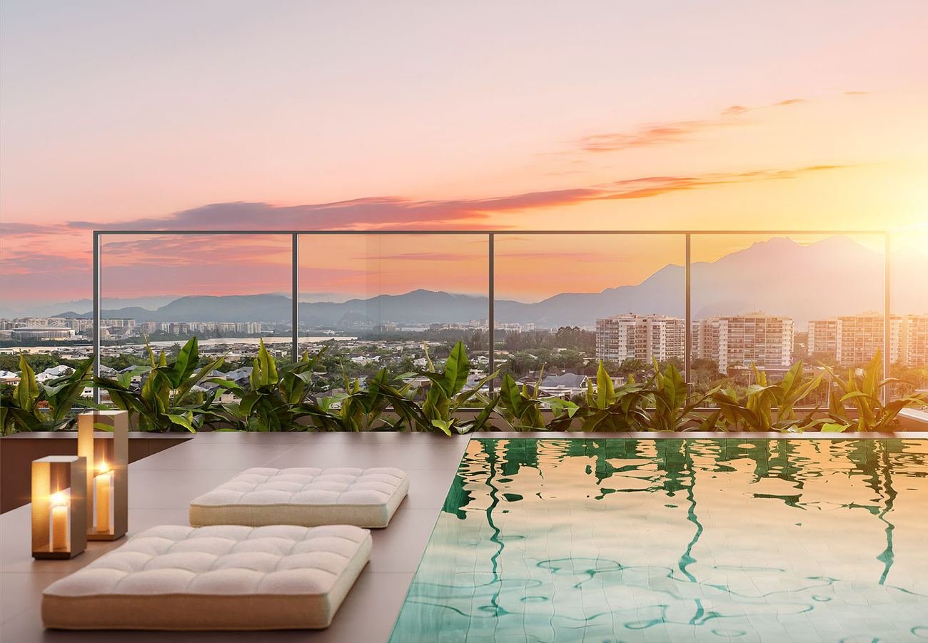Terraço com piscina da cobertura linear de 3 suítes do Epic Golf Residence