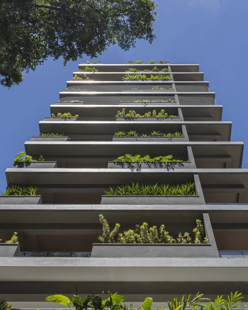 Zenture Residencial, na Rua Sorocaba 436, Botafogo