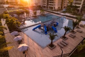 Piscinas do Latitud, pronto para morar na Barra da Tijuca