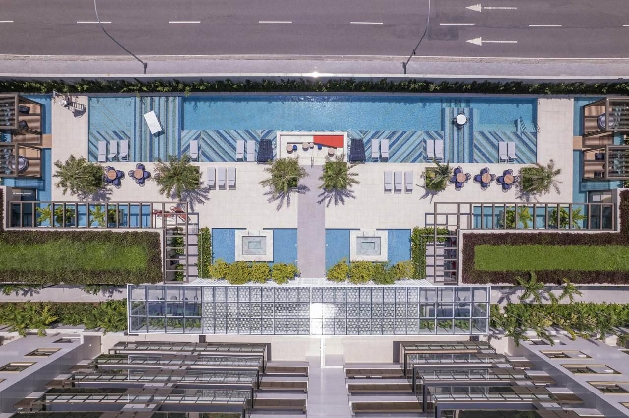 Piscina principal do Wave by Yoo